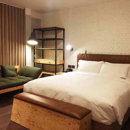 Just Sleep - Sanchong Hotel Tajpej Kültér fotó