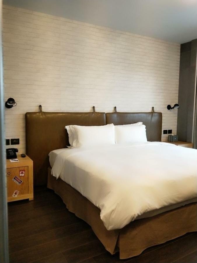 Just Sleep - Sanchong Hotel Tajpej Kültér fotó